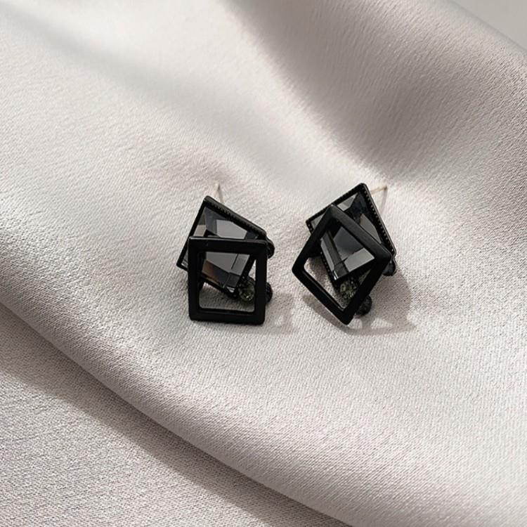 高冷性格黑色方框水晶925銀針耳環【RAER0084】