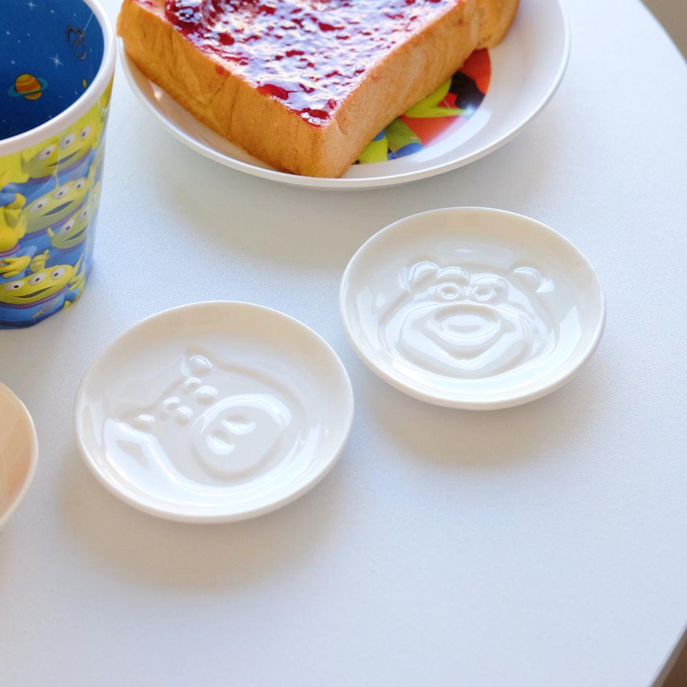 《玩具總動員》🇯🇵日本商品 熊抱哥＆火腿豬醬油皿 醬料碟 盤子 餐具