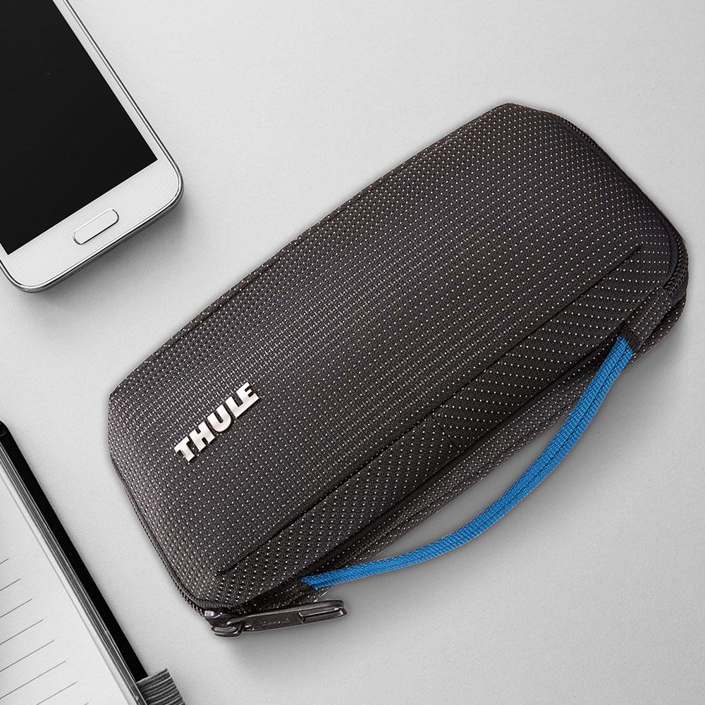 Thule crossover 2 online travel organizer