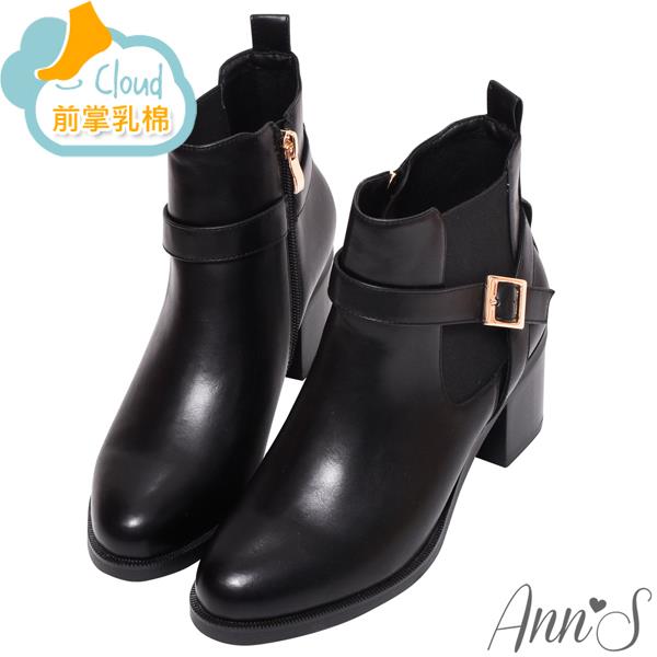 Ann’S每日儀式感-切爾西造型金扣帶粗跟短靴6cm-黑