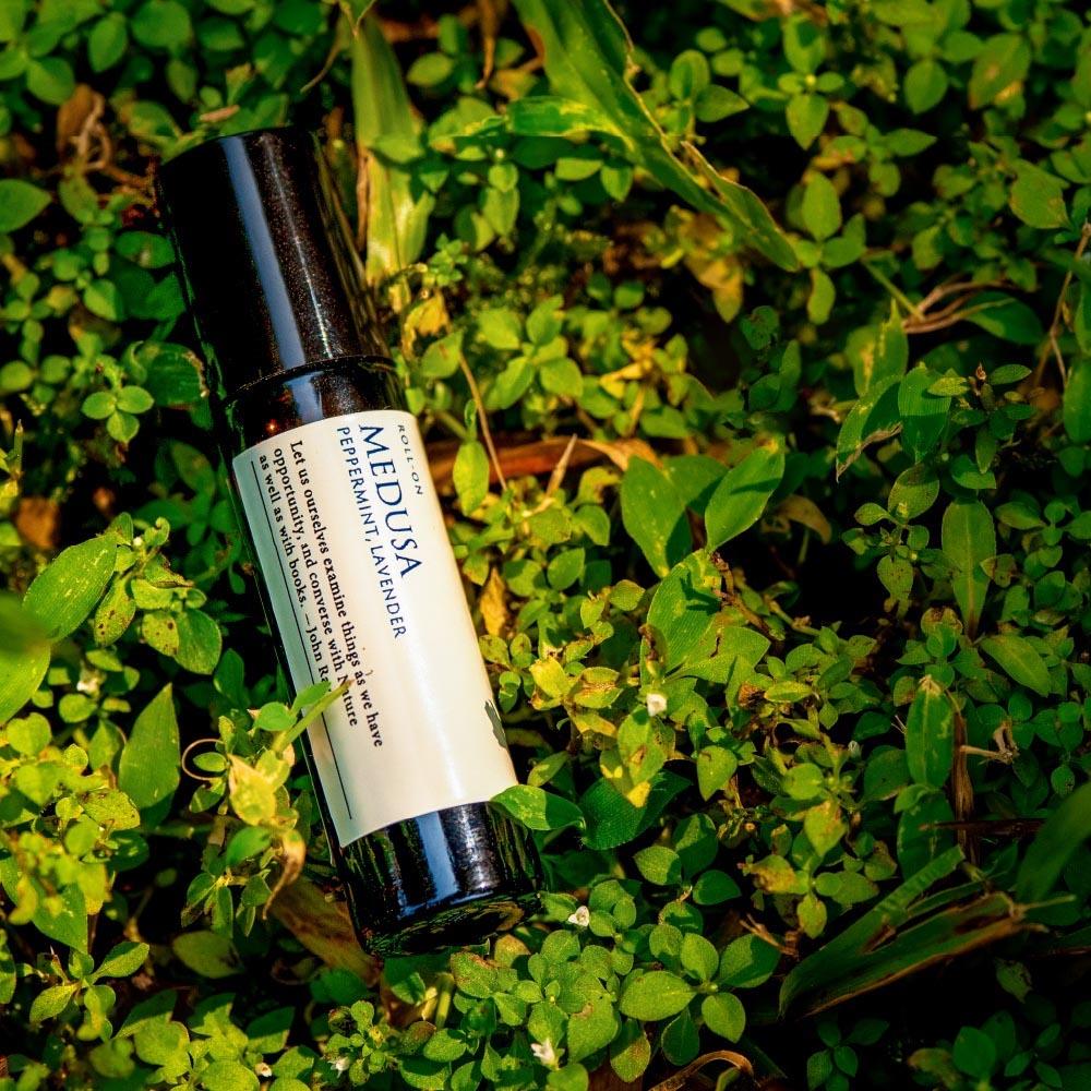 【伊聖詩】★買三送一★約翰森林｜無理頭精油棒10ml