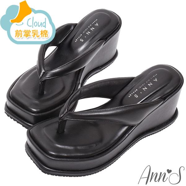 Ann’S美圖厚底系列-澎澎夾腳方頭涼拖鞋-7.5cm-黑