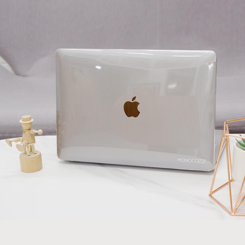 MONOCOZZI Lucid Slim 半透明保護殼 FOR MacBook Pro 16 吋 (2021) - 亮面透明