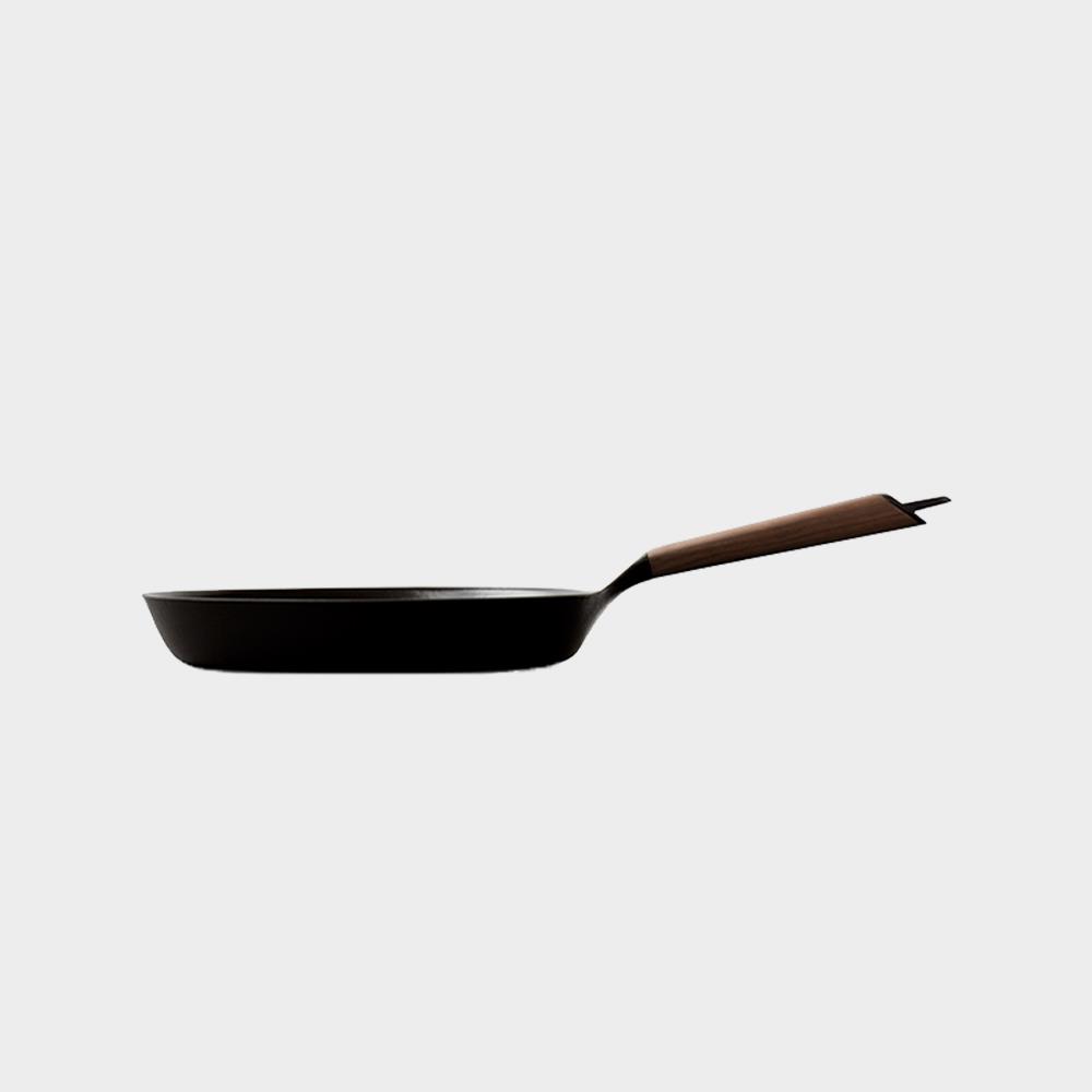 VERMICULAR 琺瑯鑄鐵平底鍋26cm (黑胡桃)