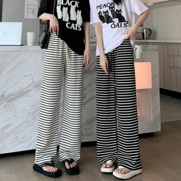 S-XL韓版舒適棉質口袋黑白條紋闊腿褲女 高腰春夏新款顯瘦直筒窄版休閒褲(2色)-凱西娃娃