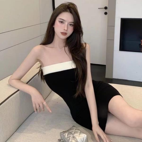 韓版辣妹純欲風性感網紅鎖骨平口修身緊身包臀冰絲針織連身裙(3色)小個子女裝-凱西娃娃