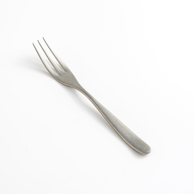 日式 極簡流線 15cm 不銹鋼小叉│單品