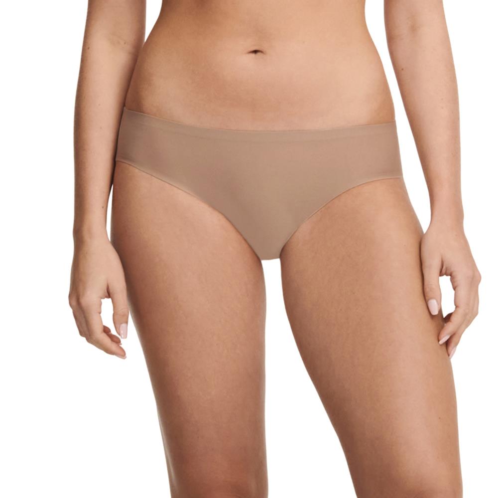 【Chantelle Lab】透氣涼感無痕低腰三角內褲>太妃拿鐵(26430_02T)【Soft Stretch】