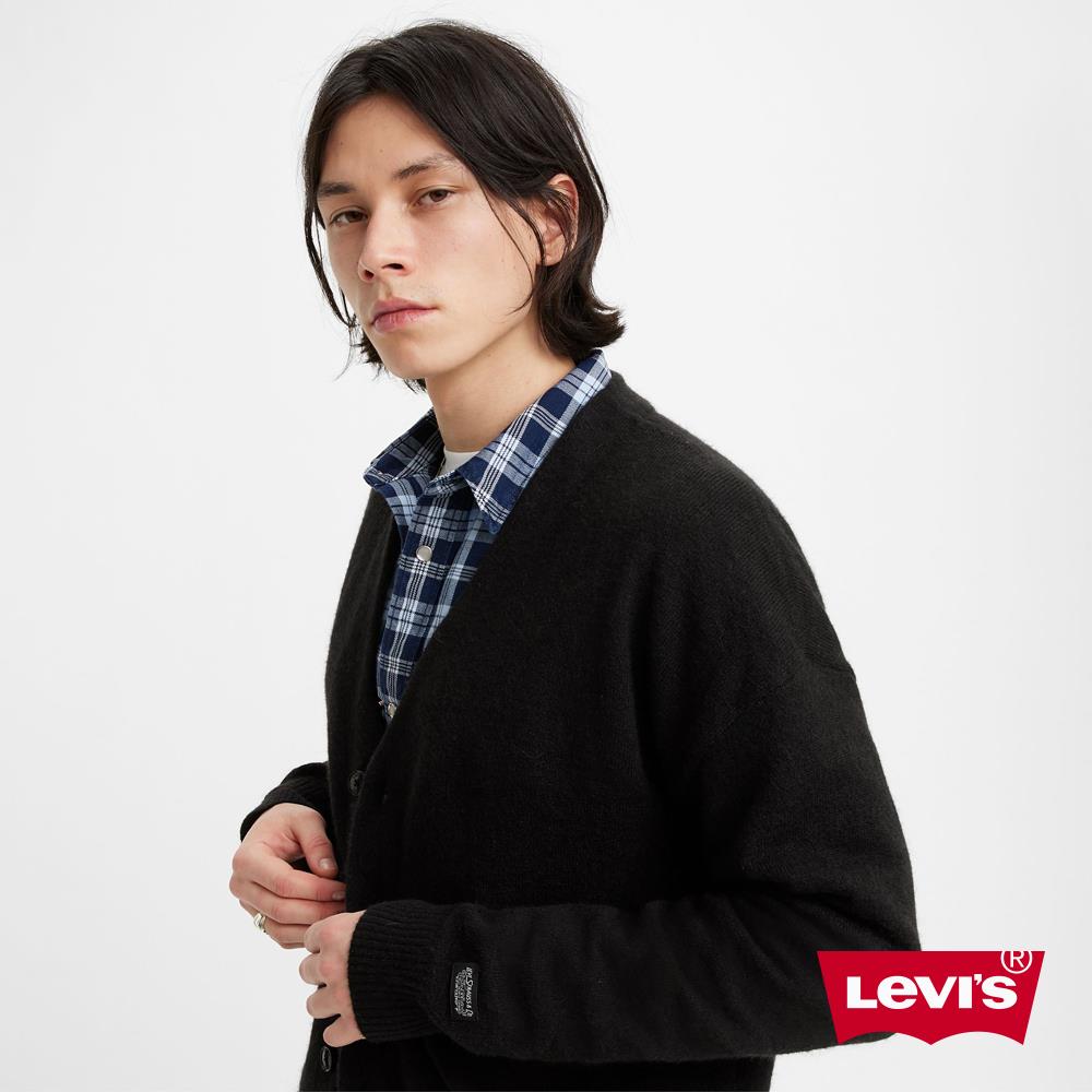 Levis 男款 寬鬆落肩版針織開襟衫 / 軟黃金羊駝 X 羊毛添加 / 彈性布料 隕石黑 熱賣單品