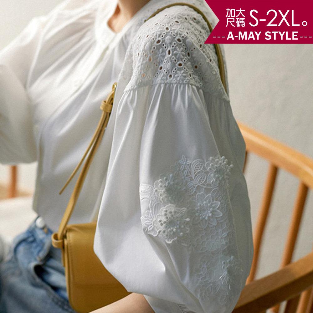 加大碼上衣-圓領鏤空繡花泡泡袖襯衫(S-2XL)【XAM304839】＊艾美時尚(現+預)