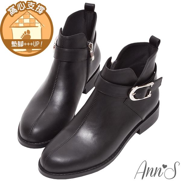 🎁買就送鞋撐🎁Ann’S史黛拉-訂製釦帶V型顯瘦曲線平底短靴3cm-黑