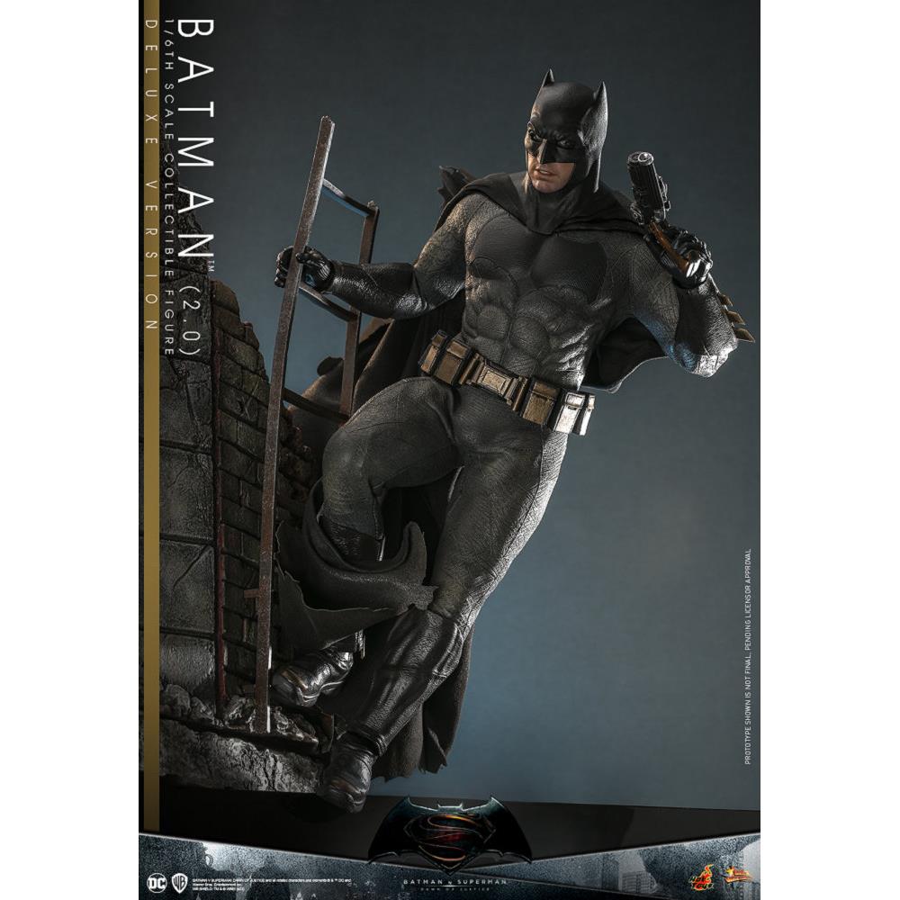 Preorder! Hot Toys MMS712 The Flash – Batman (Modern Suit) 1:6th