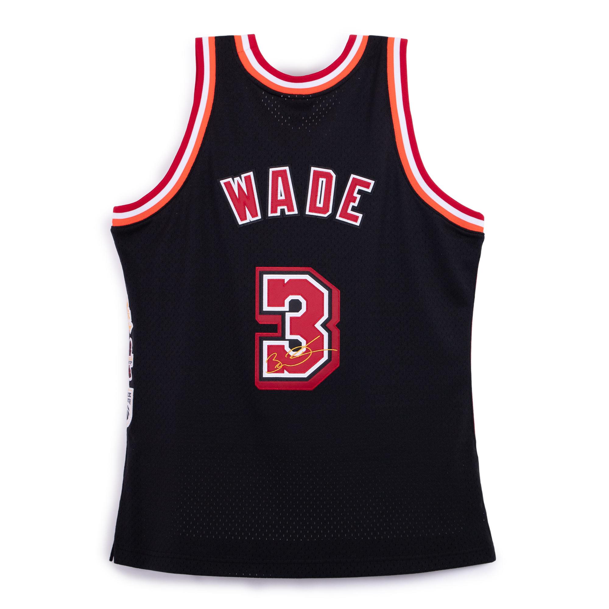 Dwyane wade bulls outlet jersey swingman