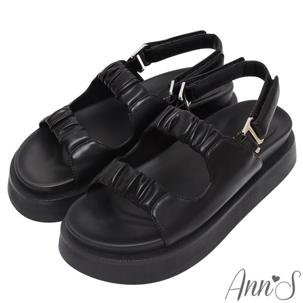 Ann’S二代彈力厚底Plus+質感抓皺皮革可兩穿結拖鞋5cm-黑