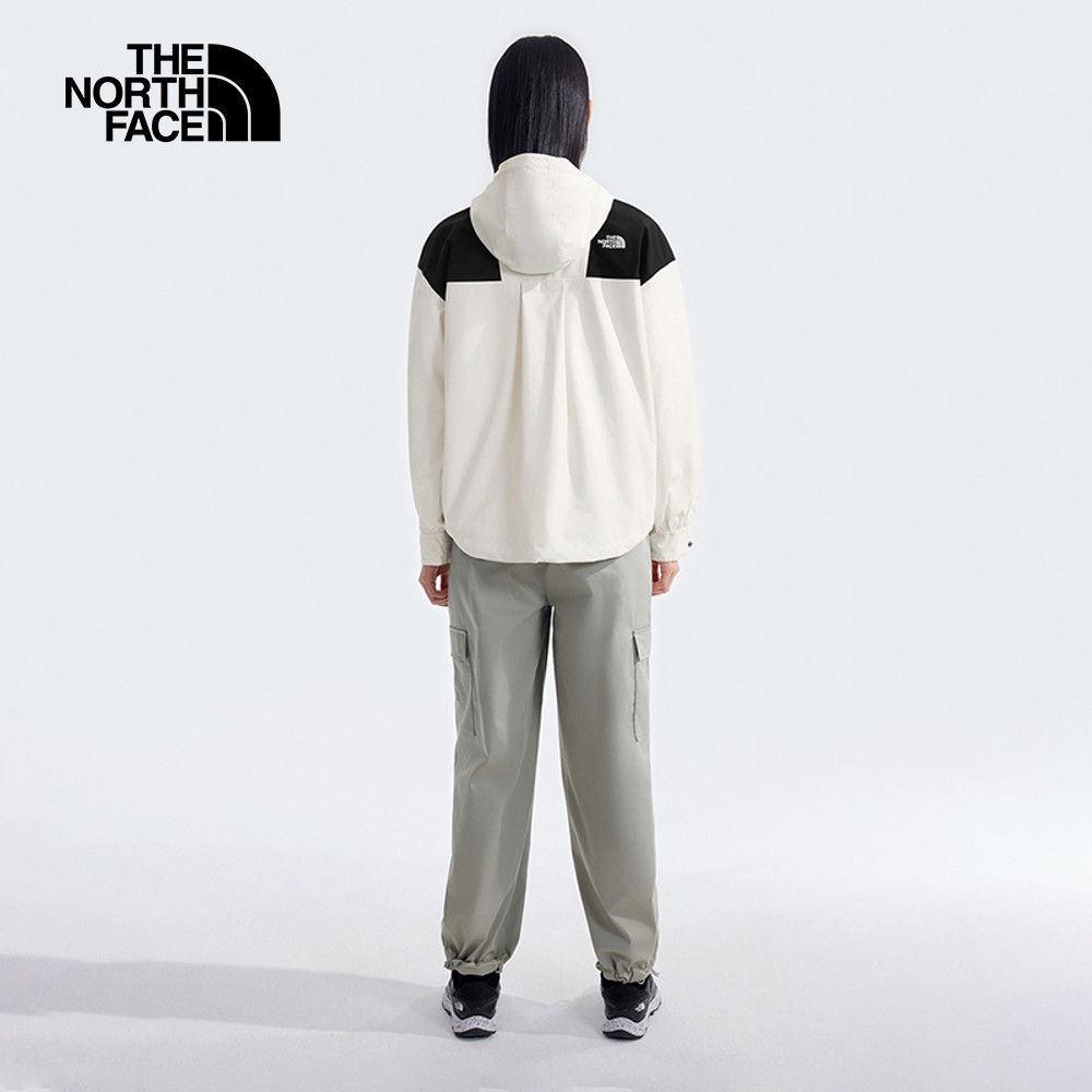 The North Face北面女款米白色防水透氣連帽衝鋒衣｜7QSIROU_8