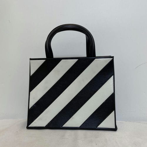 【台北車站館前店】OFF-WHITE/側背包//