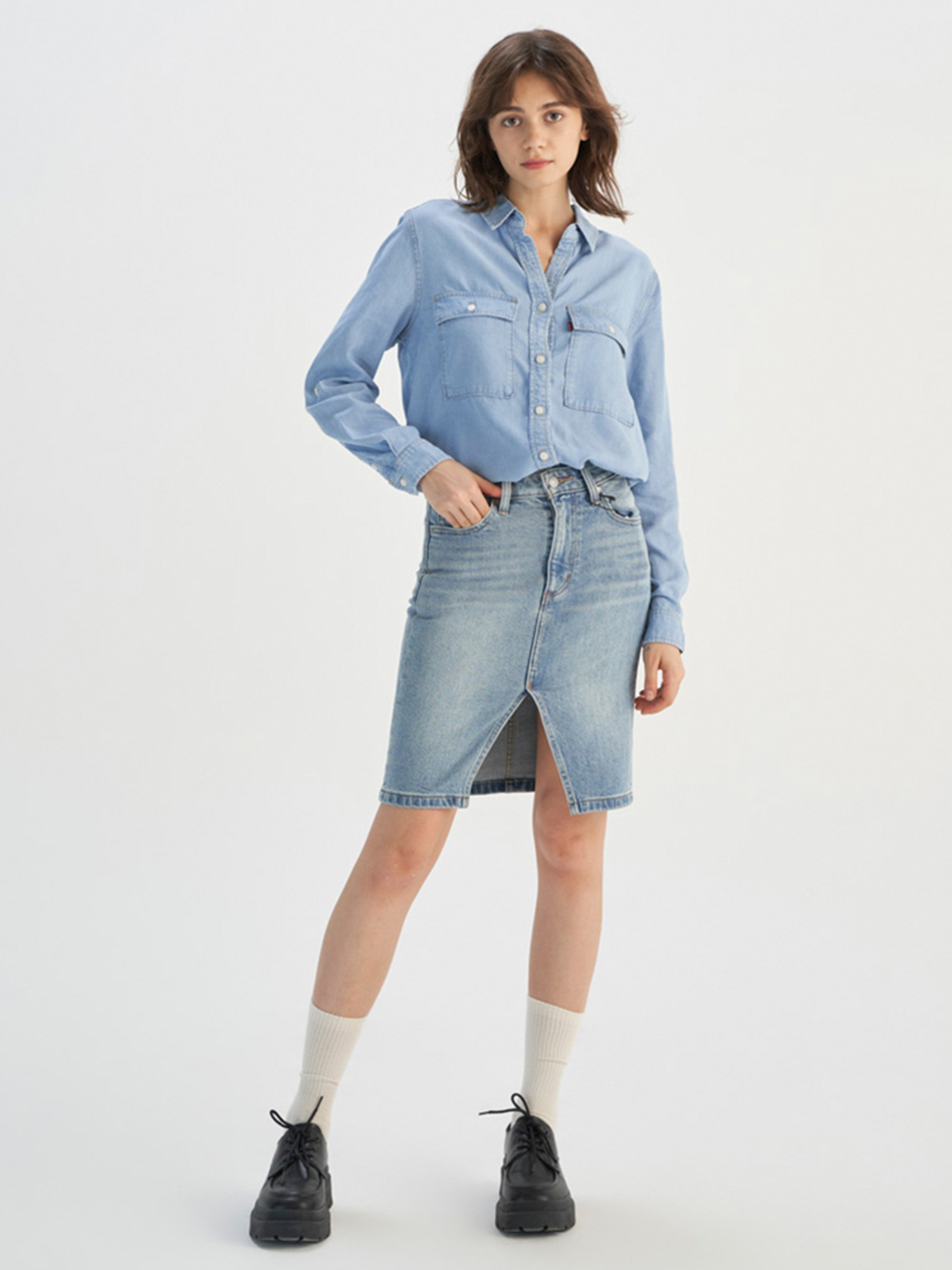 Levi’s® 女款 牛仔裙 復古全排釦A字裙 牛仔短裙 人氣新品