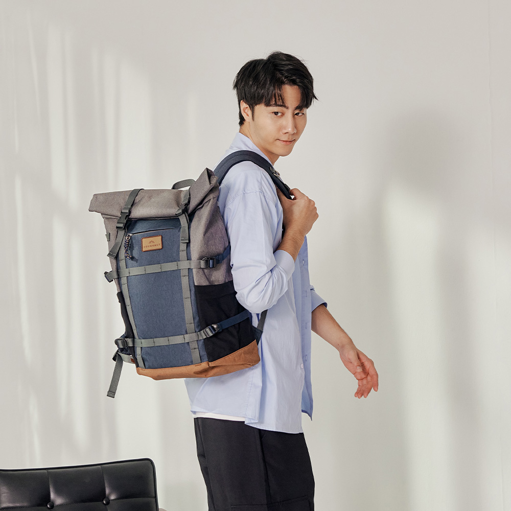 【 DOUGHNUT 】Paratrooper - Happy Camper Series 15＂航海藍