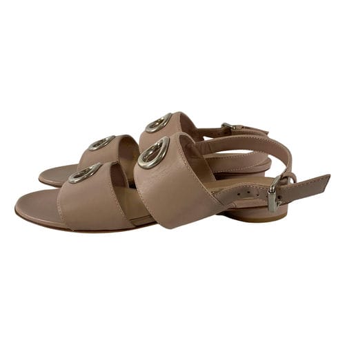 【桃園家樂福經國店】VALENTINO/涼鞋//