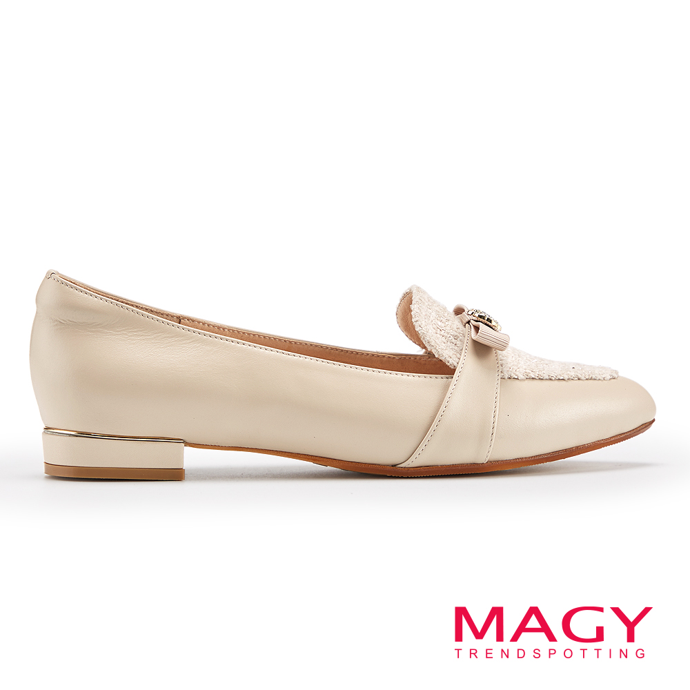 MAGY 復古毛呢拼接牛皮尖頭樂福平底鞋 米色 #15270