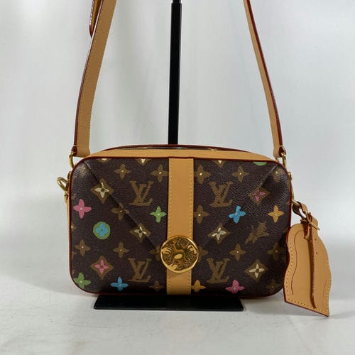 【桃園家樂福經國店】LOUIS VUITTON/側背包//m24820