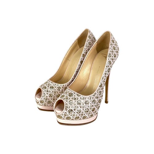 【宜蘭家樂福店】GIUSEPPE ZANOTTI DESIGN/淺口皮鞋/39/