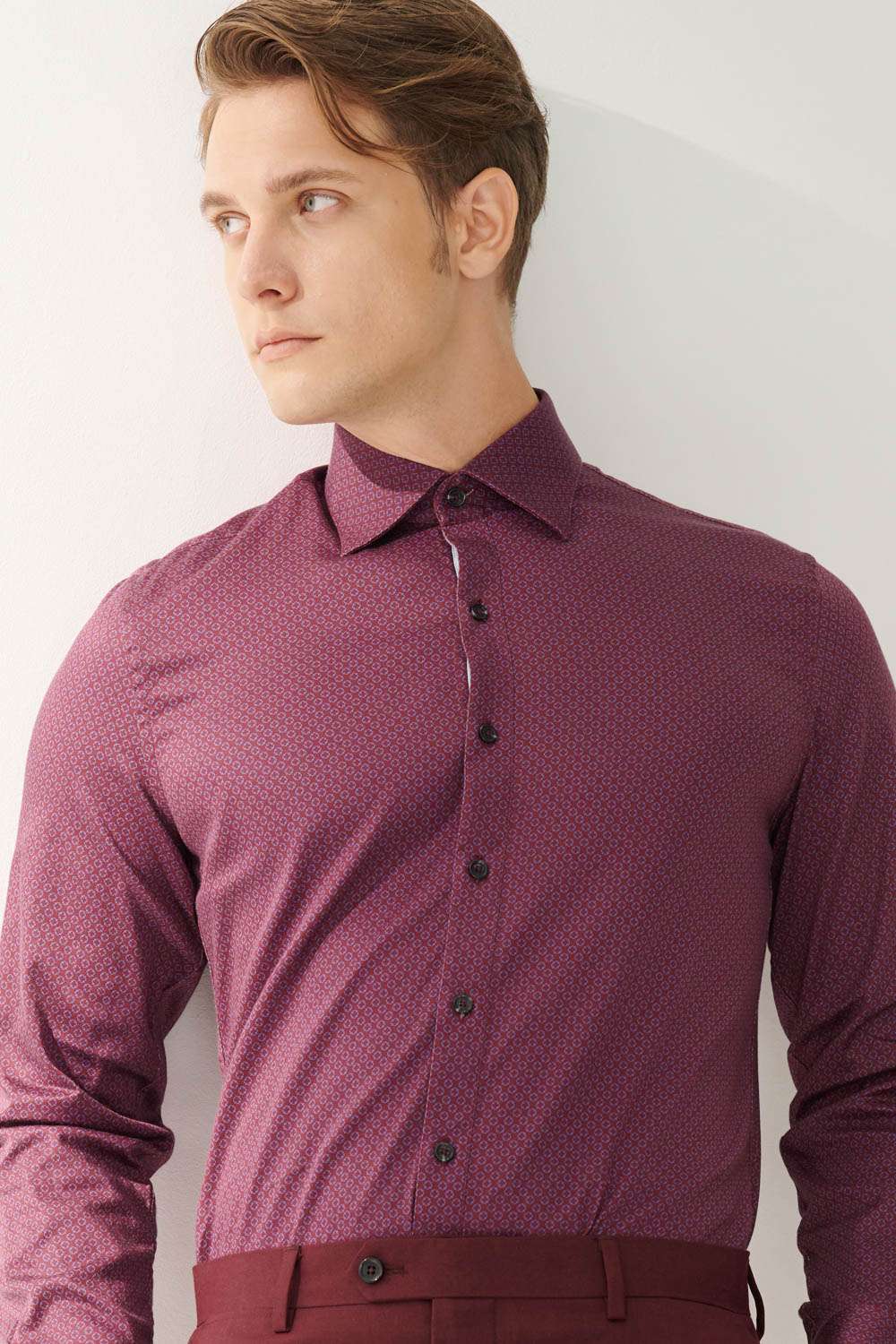SST&C Red and Blue Geometric Print Slim Fit Shirt | 00062408014_1