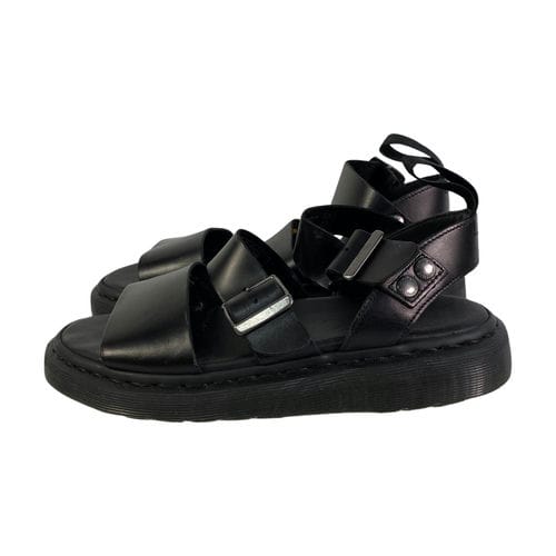 【桃園家樂福經國店】Dr.Martens/涼鞋//15695001