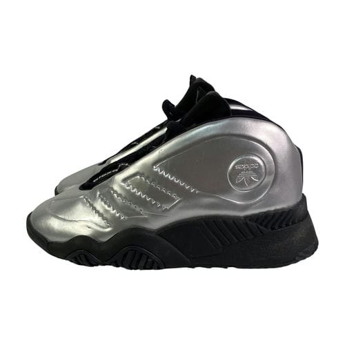 【桃園家樂福經國店】adidas/高筒運動休閒鞋/US6/EE8489