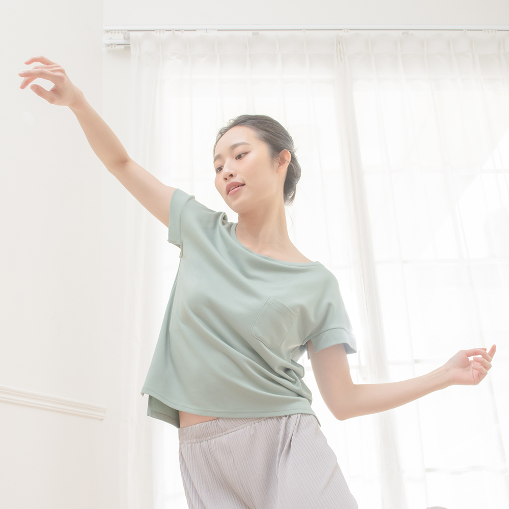 【上衣+短褲$2990】àl’aqua-短袖貼袋上衣-天使之翼(若藻綠)_0