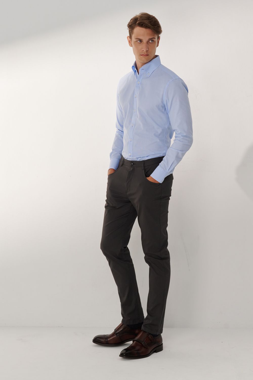 SST&C Dark Gray Slim Fit Elastic Casual Trousers | 00162408001_1