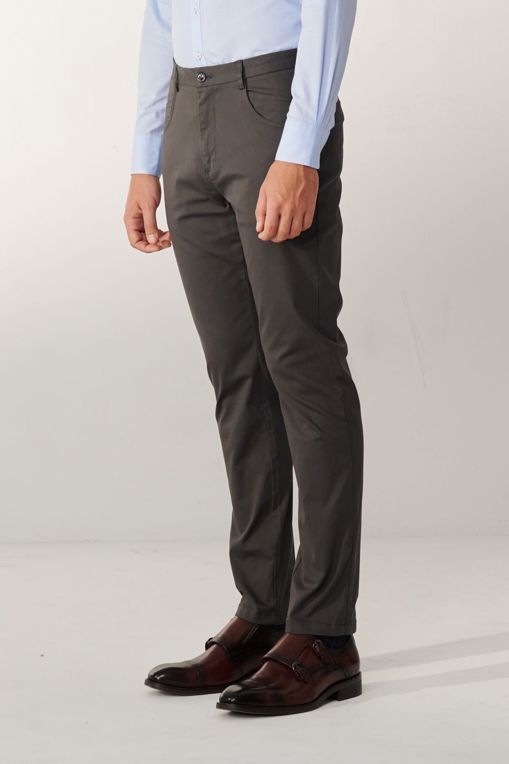 SST&C Dark Gray Slim Fit Elastic Casual Trousers | 00162408001_4