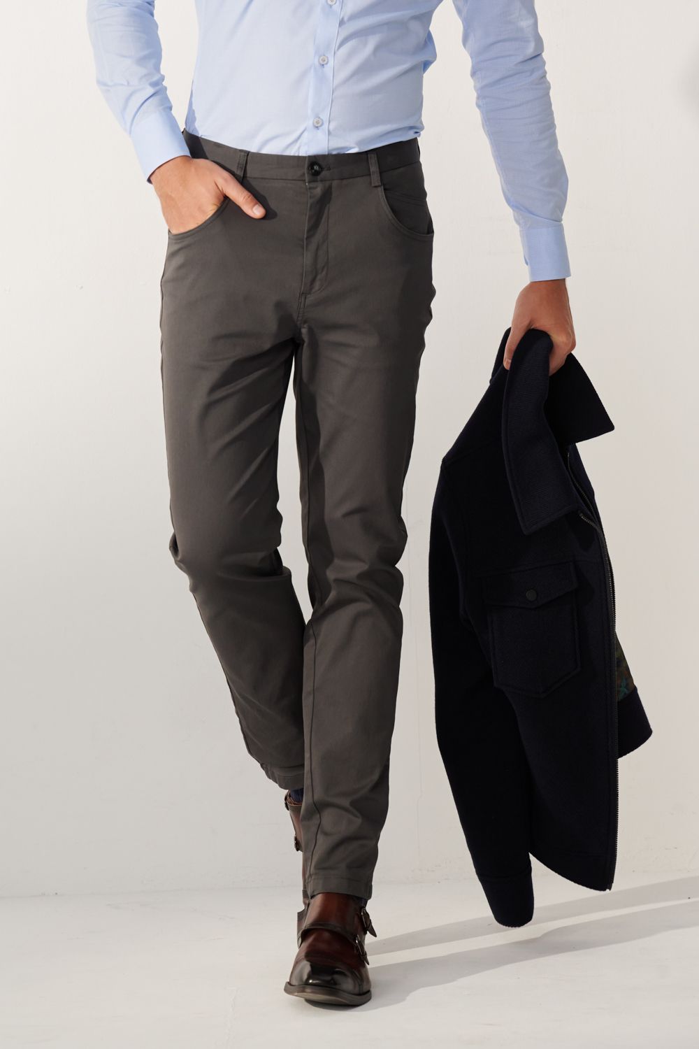SST&C Dark Gray Slim Fit Elastic Casual Trousers | 00162408001_5