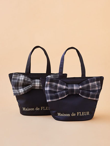質感格紋立體蝴蝶結造型托特包(8A43F0J3600) - Maison de FLEUR