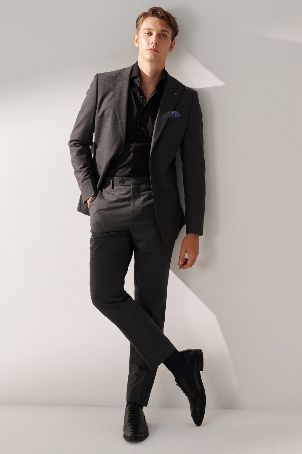 SST&C Classic Dark Gray Check Pattern Tailored Suit Trousers | 00022408004_0
