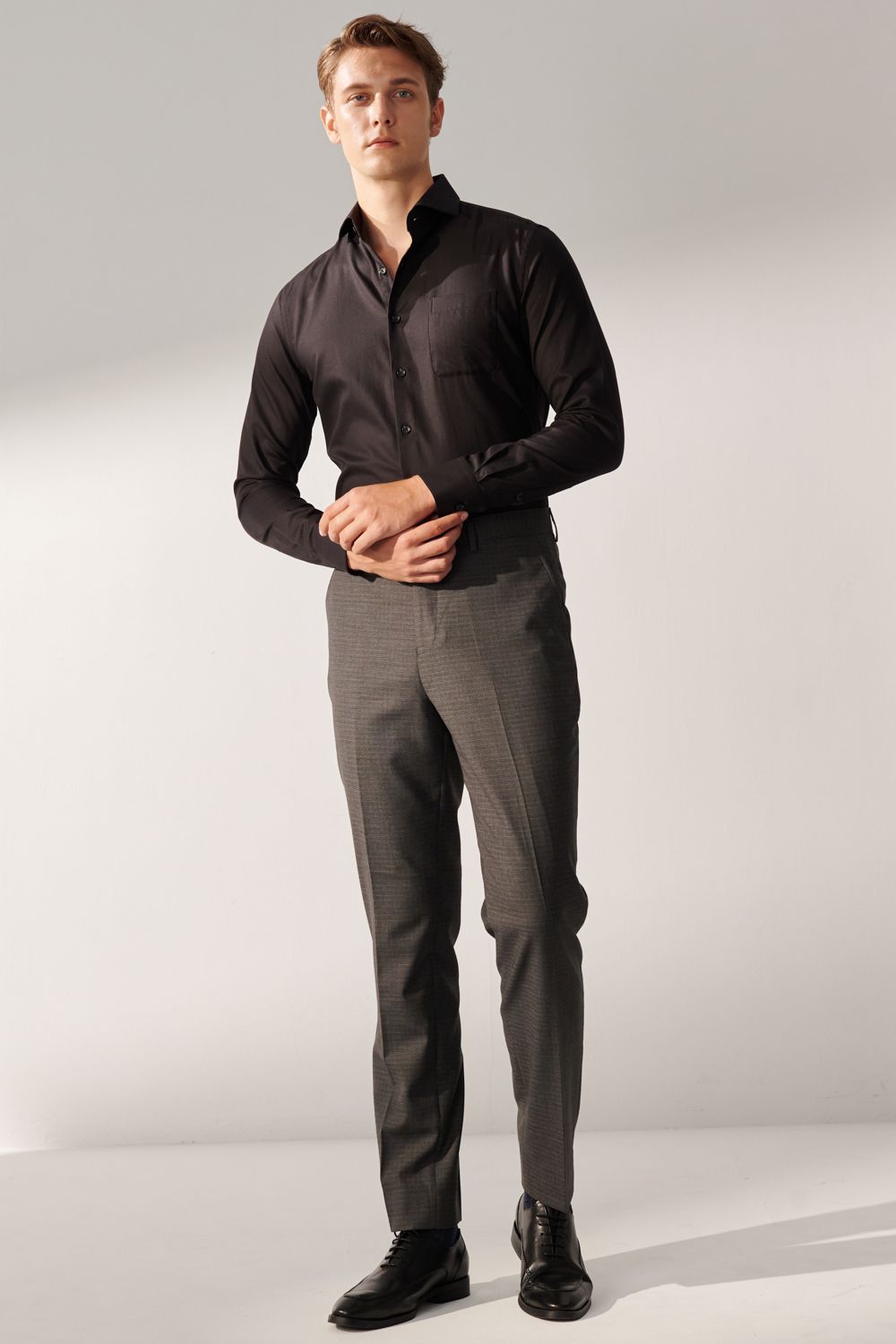 SST&C Classic Dark Gray Check Pattern Tailored Suit Trousers | 00022408004_3