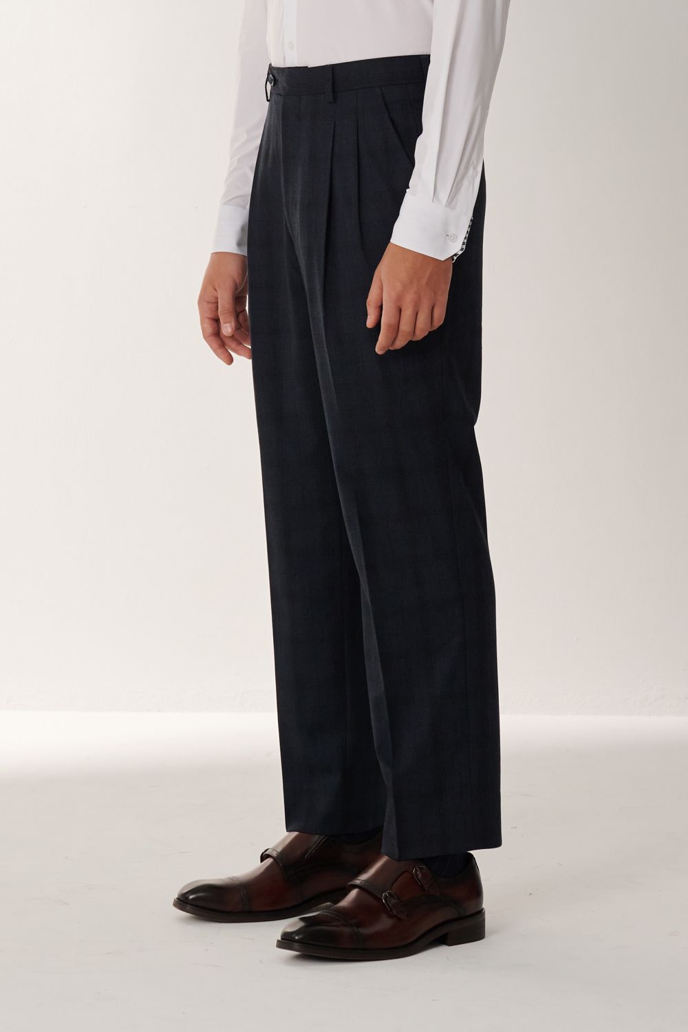 SST&C Classic Navy Check Pattern Loose Suit Trousers | 00022408005_6