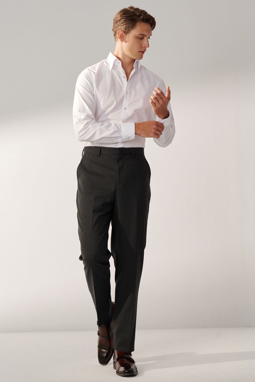SST&C Classic Dark Gray Plain Classic Suit Trousers | 00022408009_5