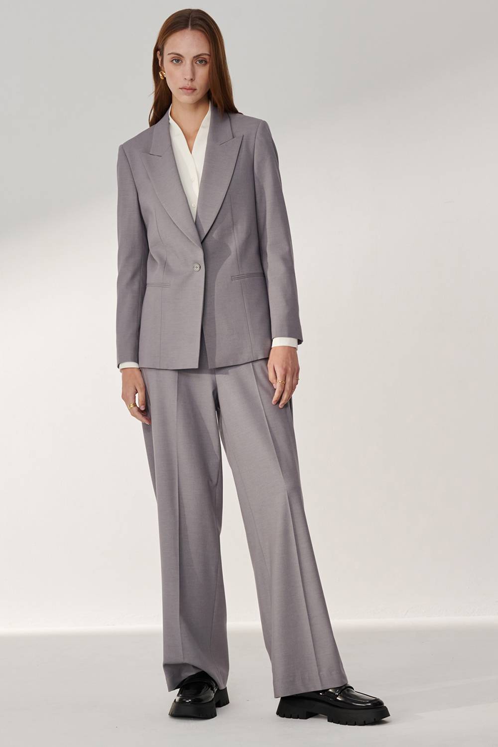 SST&C Textured Gray Sword Collar Loose Fit Suit Trousers | 01022408001_3