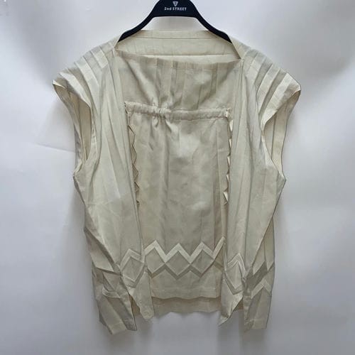 【微風南山店】ISSEY MIYAKE/罩衫/其他/MI36FR401