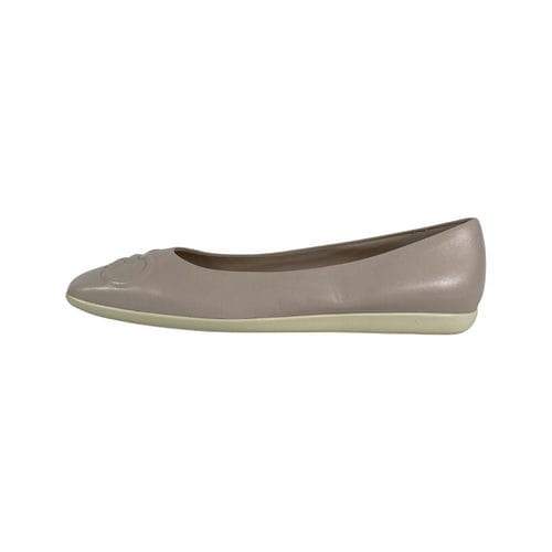 【誠品生活新店店】Salvatore Ferragamo/淺口皮鞋/US7/