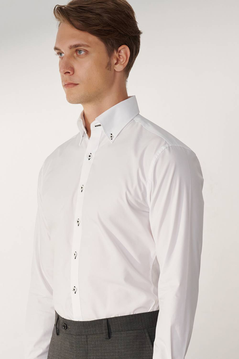 SST&C White Plain Standard Fit Shirt | 00062409020_1