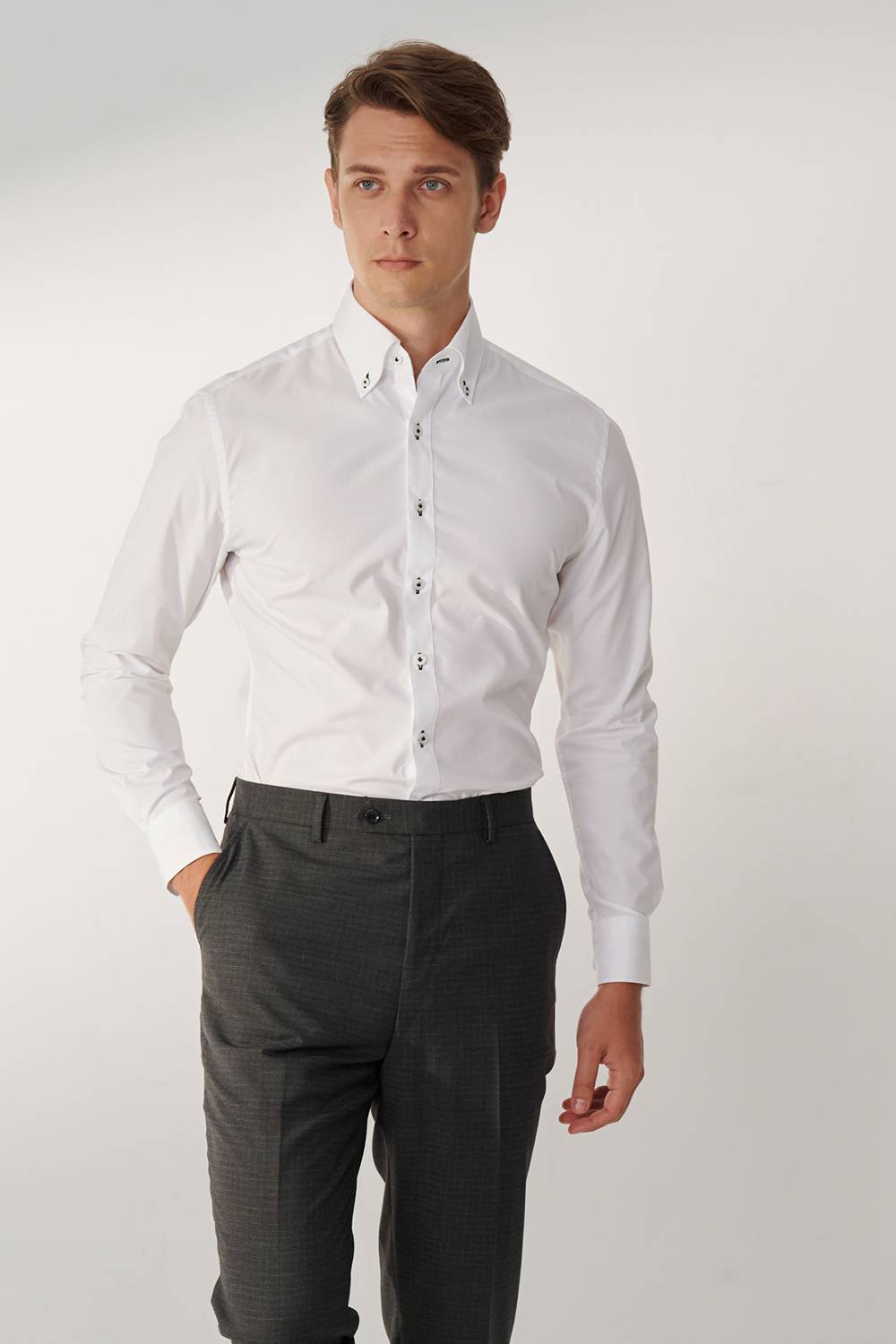 SST&C White Plain Standard Fit Shirt | 00062409020_2