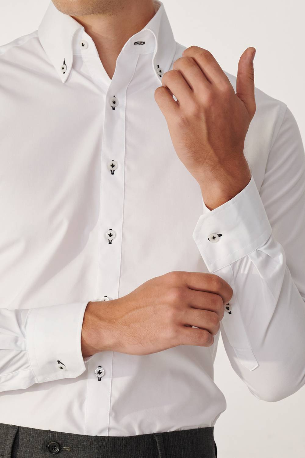 SST&C White Plain Standard Fit Shirt | 00062409020_4