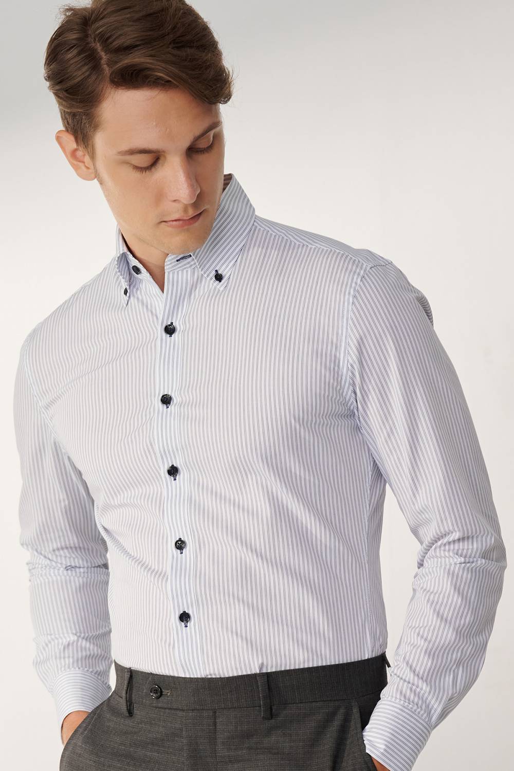 SST&C White Navy Striped Pattern Standard Shirt | 00062409021_1