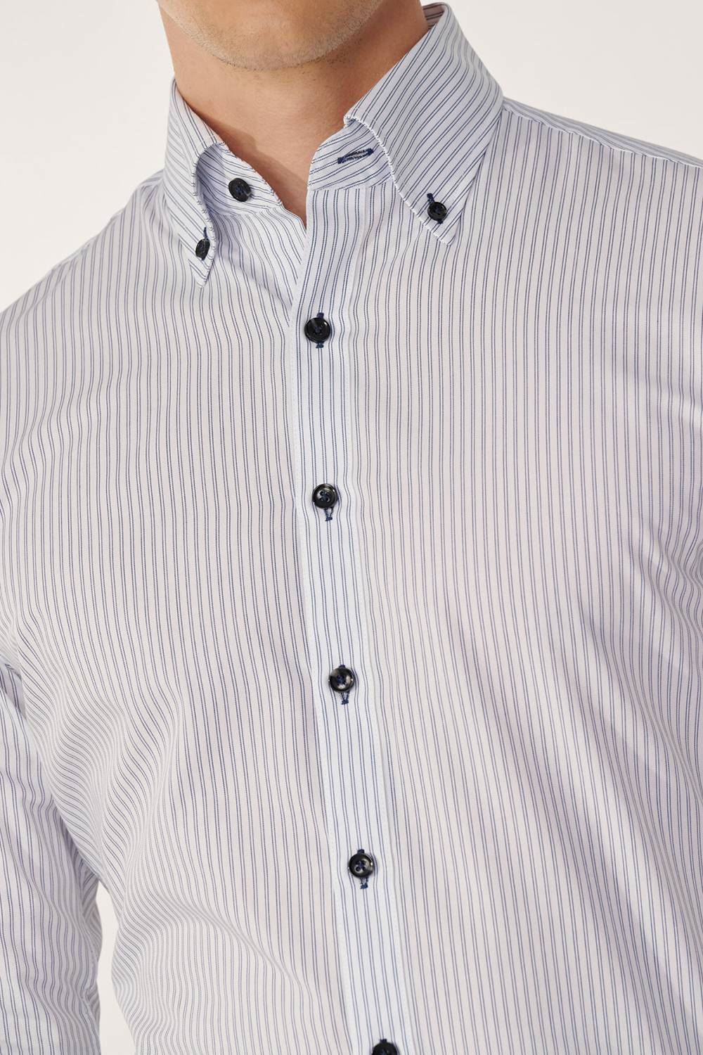 SST&C White Navy Striped Pattern Standard Shirt | 00062409021_4