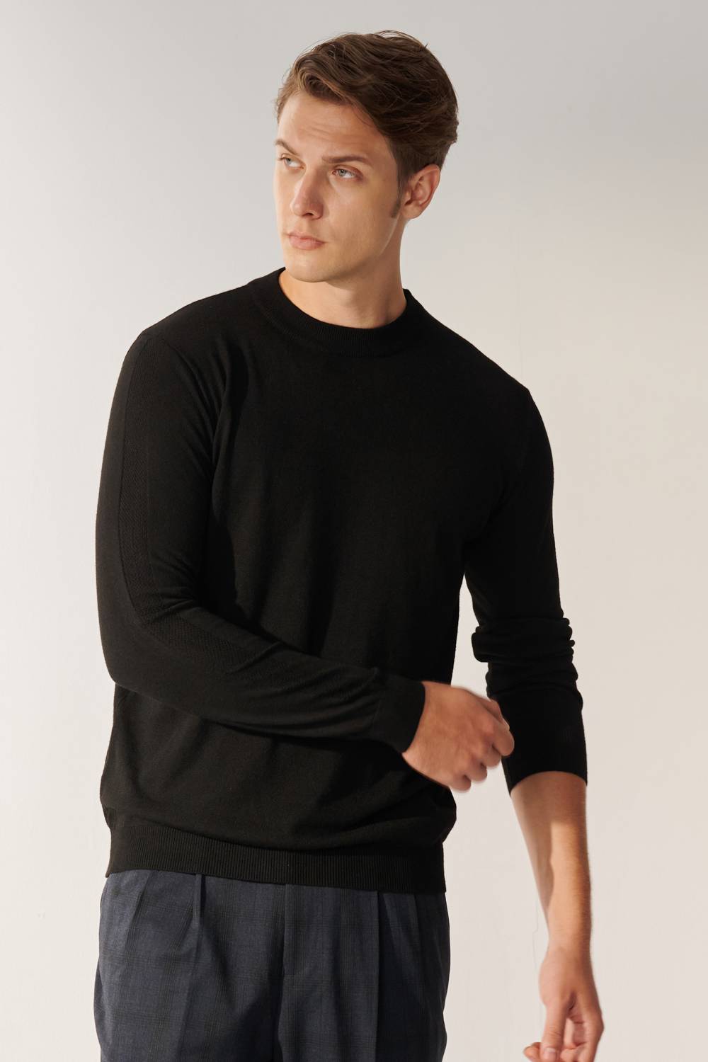 SST&C Black Turtleneck Wool-Blend Sweater | 00182409007_0