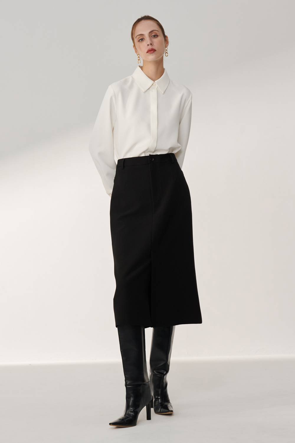 SST&C Black A-Line Slit Midi Skirt | 01232409002_0
