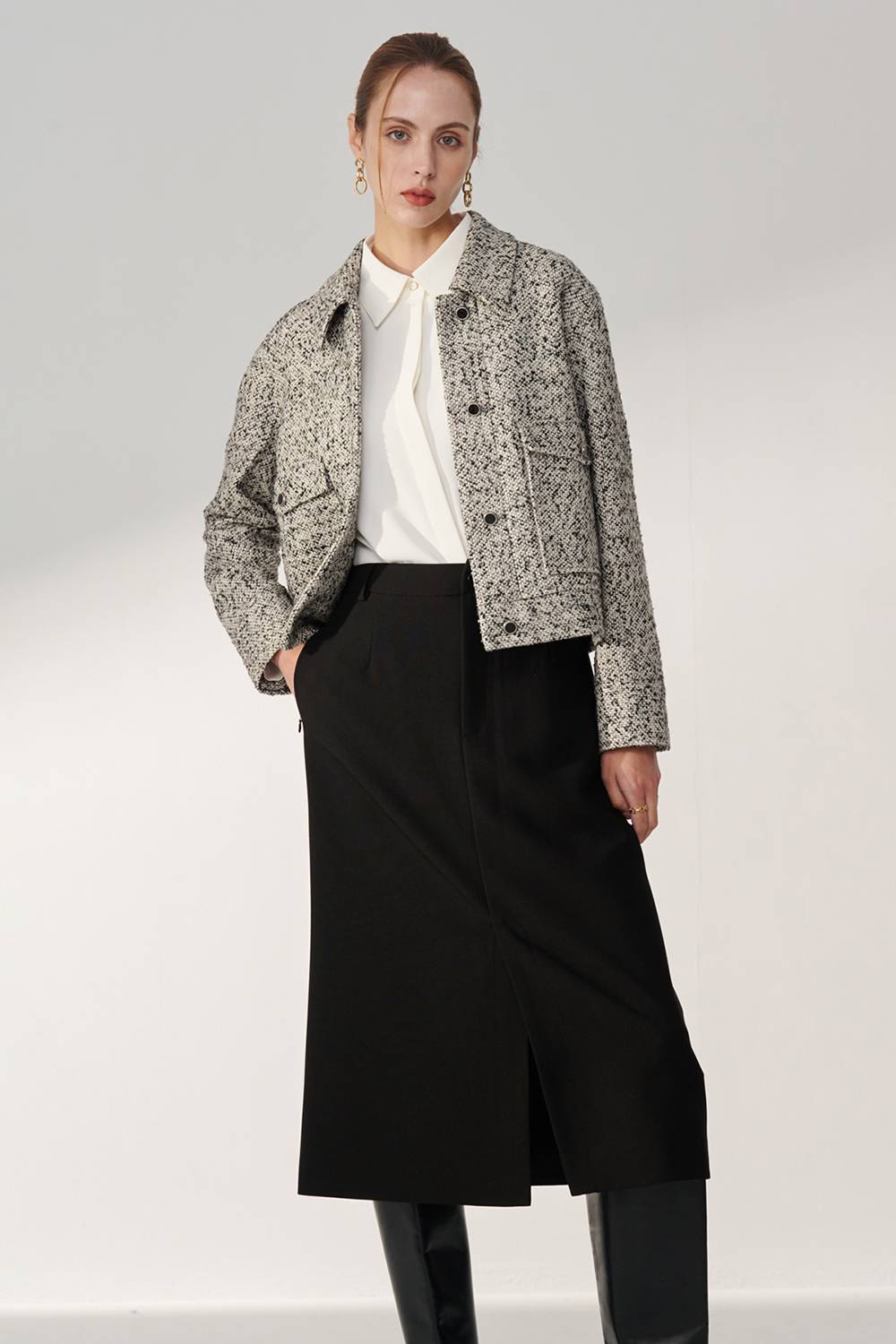 SST&C Black A-Line Slit Midi Skirt | 01232409002_2
