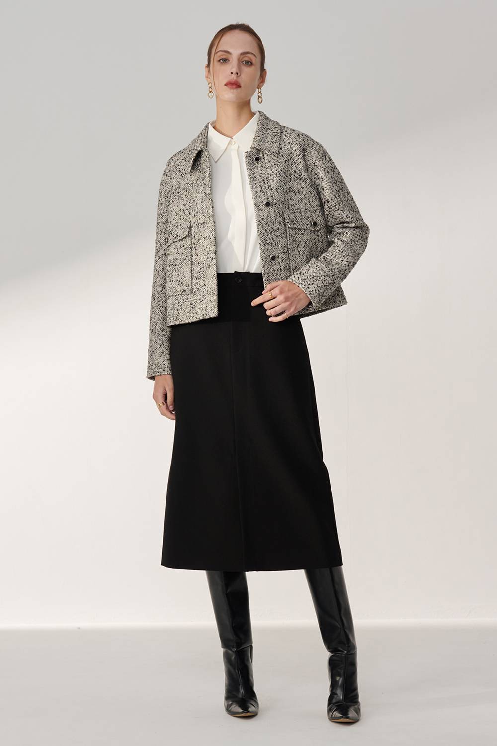 SST&C Black A-Line Slit Midi Skirt | 01232409002_3
